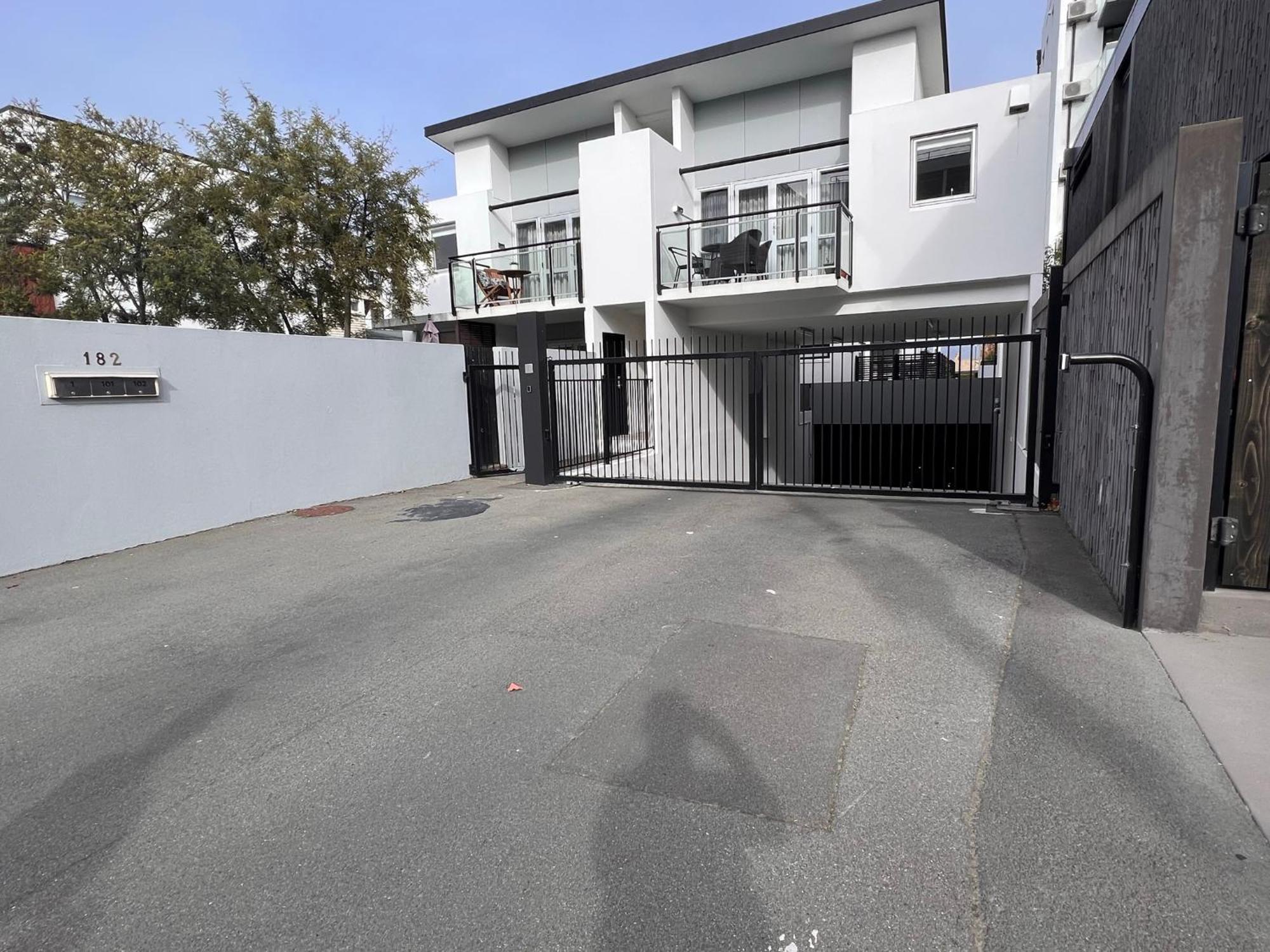 Latimer Loft - Christchurch Holiday Homes Eksteriør bilde