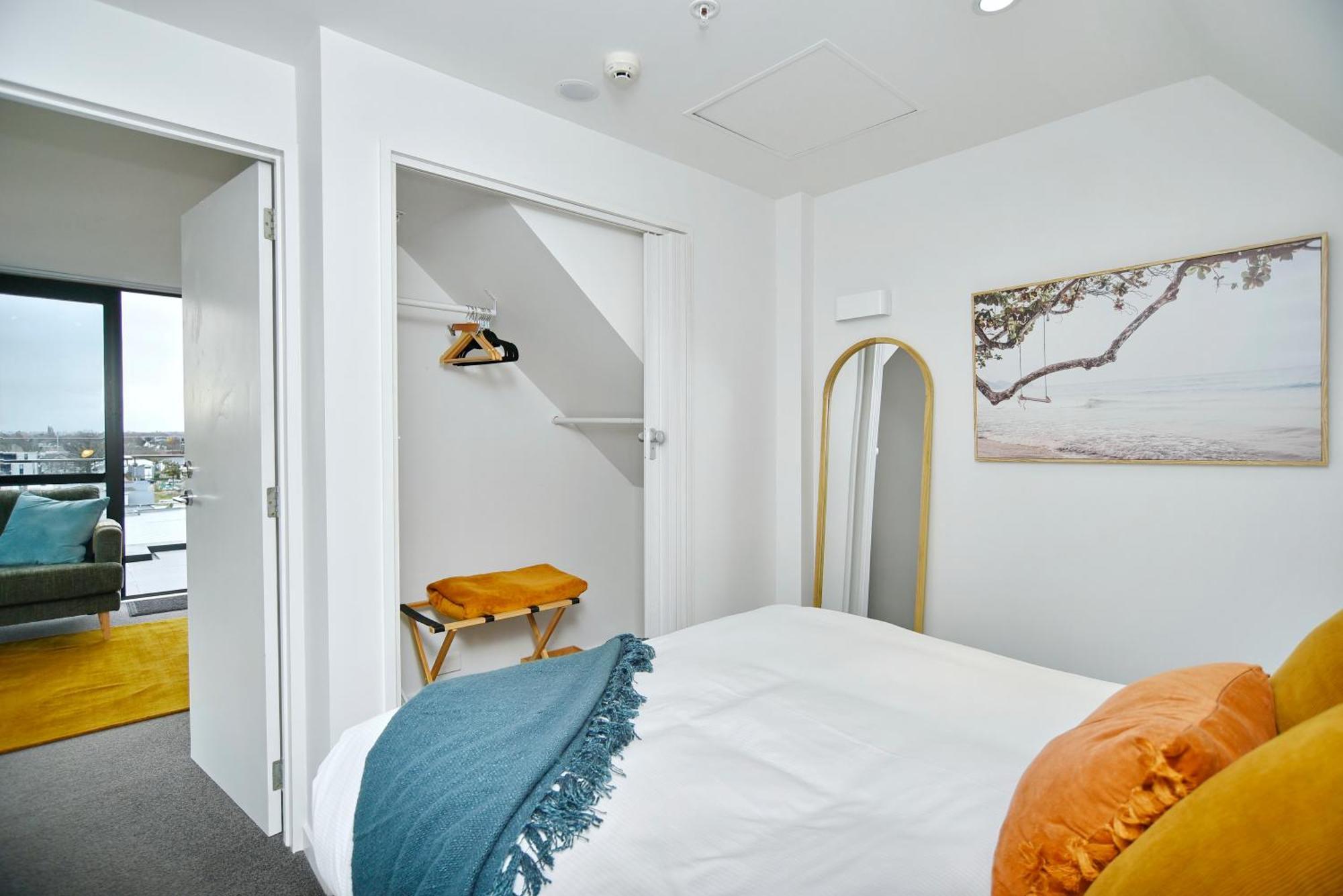 Latimer Loft - Christchurch Holiday Homes Eksteriør bilde