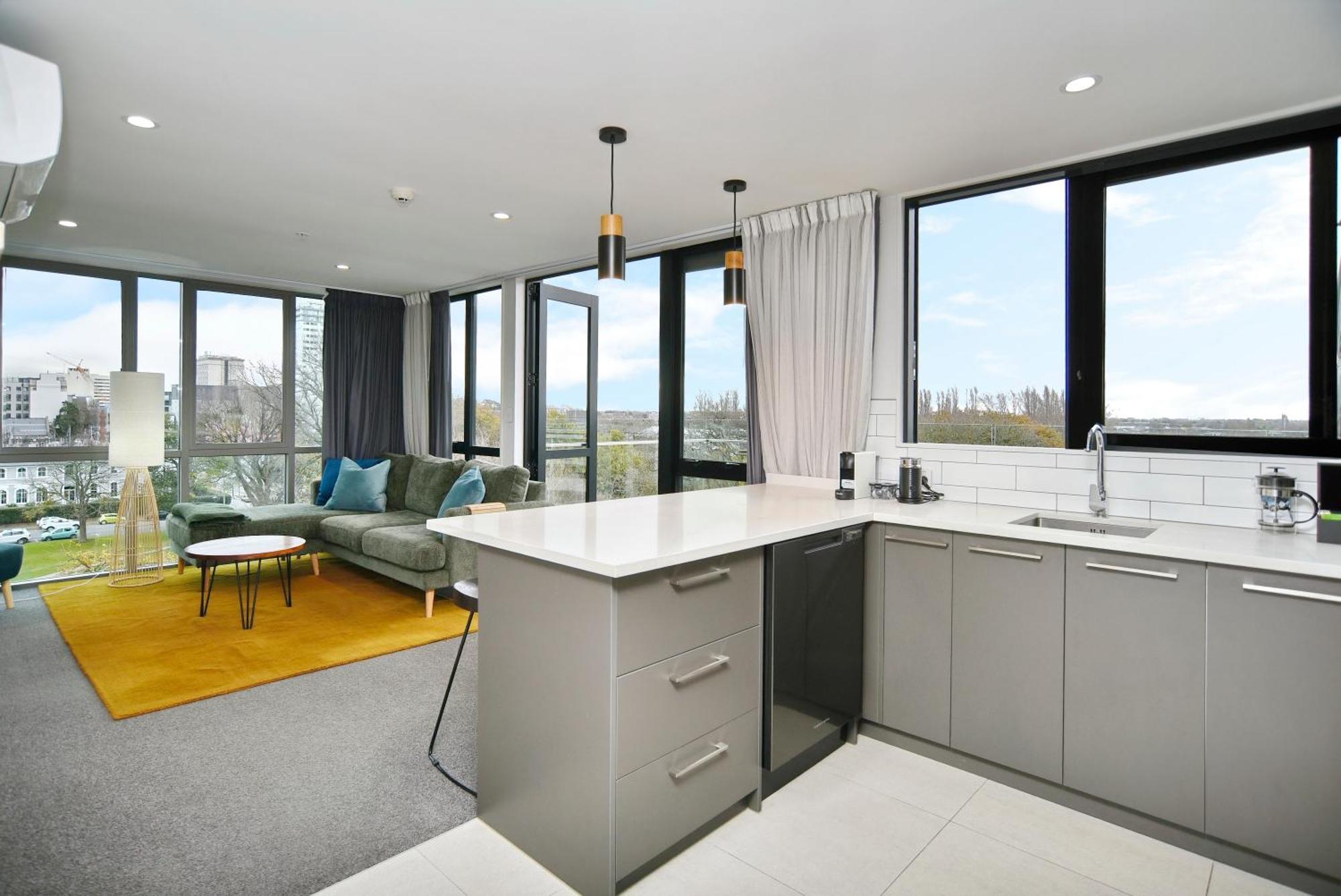Latimer Loft - Christchurch Holiday Homes Eksteriør bilde
