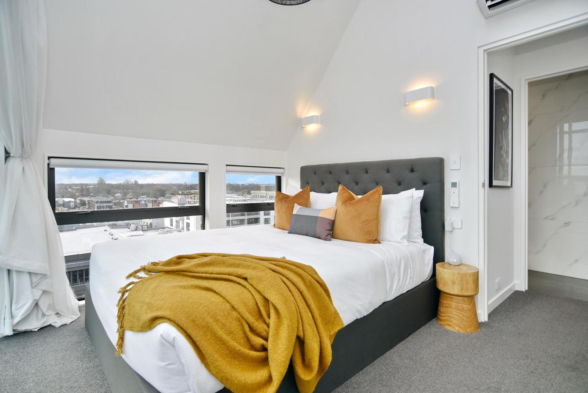 Latimer Loft - Christchurch Holiday Homes Eksteriør bilde