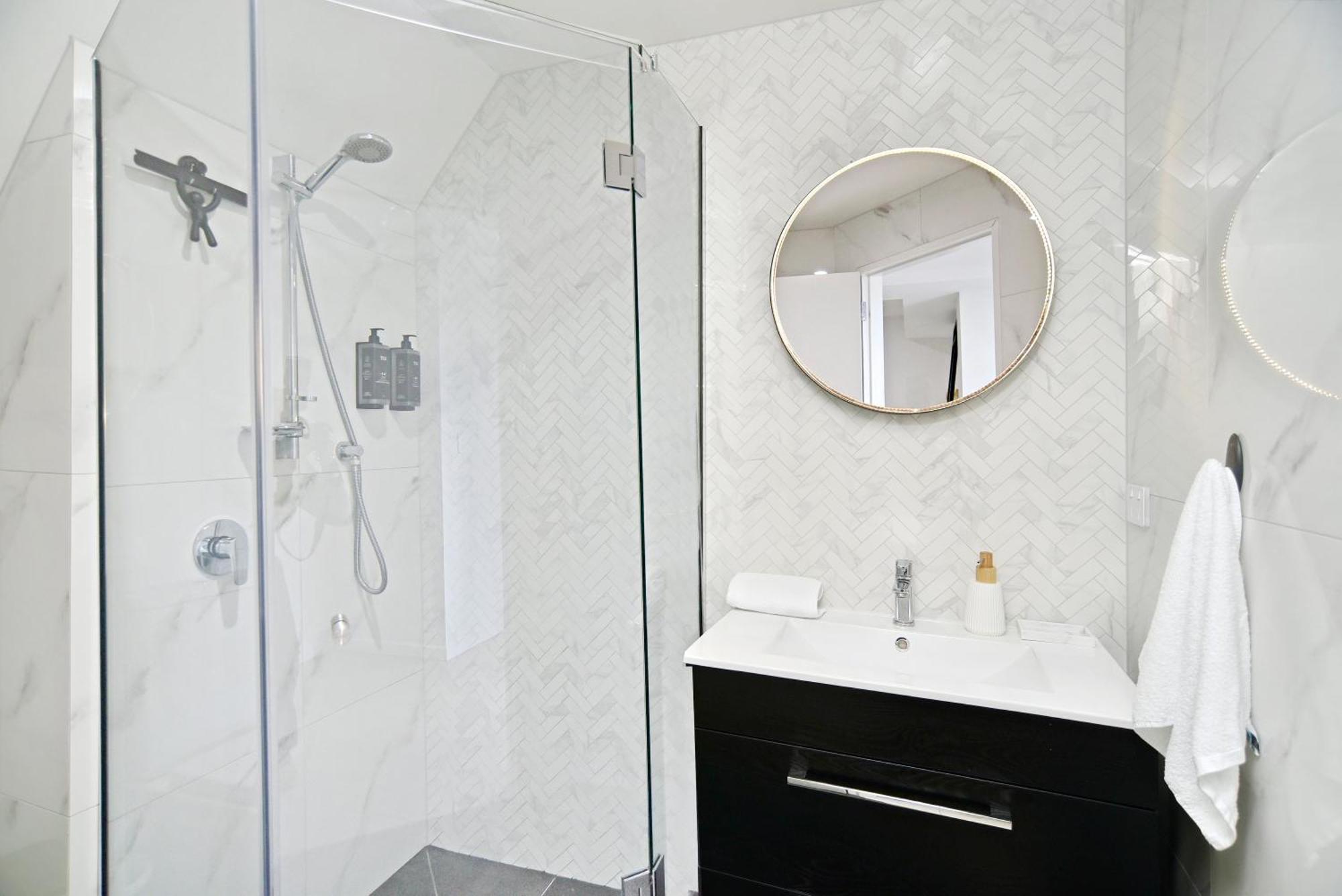 Latimer Loft - Christchurch Holiday Homes Eksteriør bilde